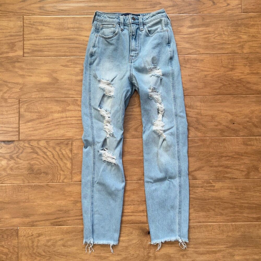 Hollister Jeans Size 00R/23 Ultra High-Rise Mom Vintage Stretch Distressed Light